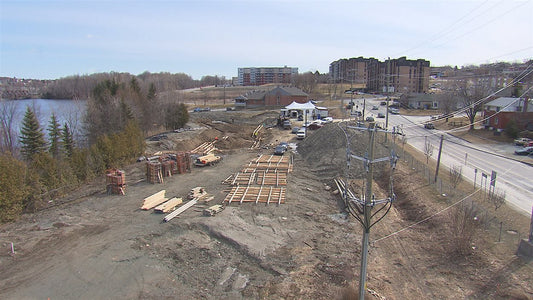 2021-12-01 Avant La Construction Du Strøm Spa Nordique / Sherbrooke