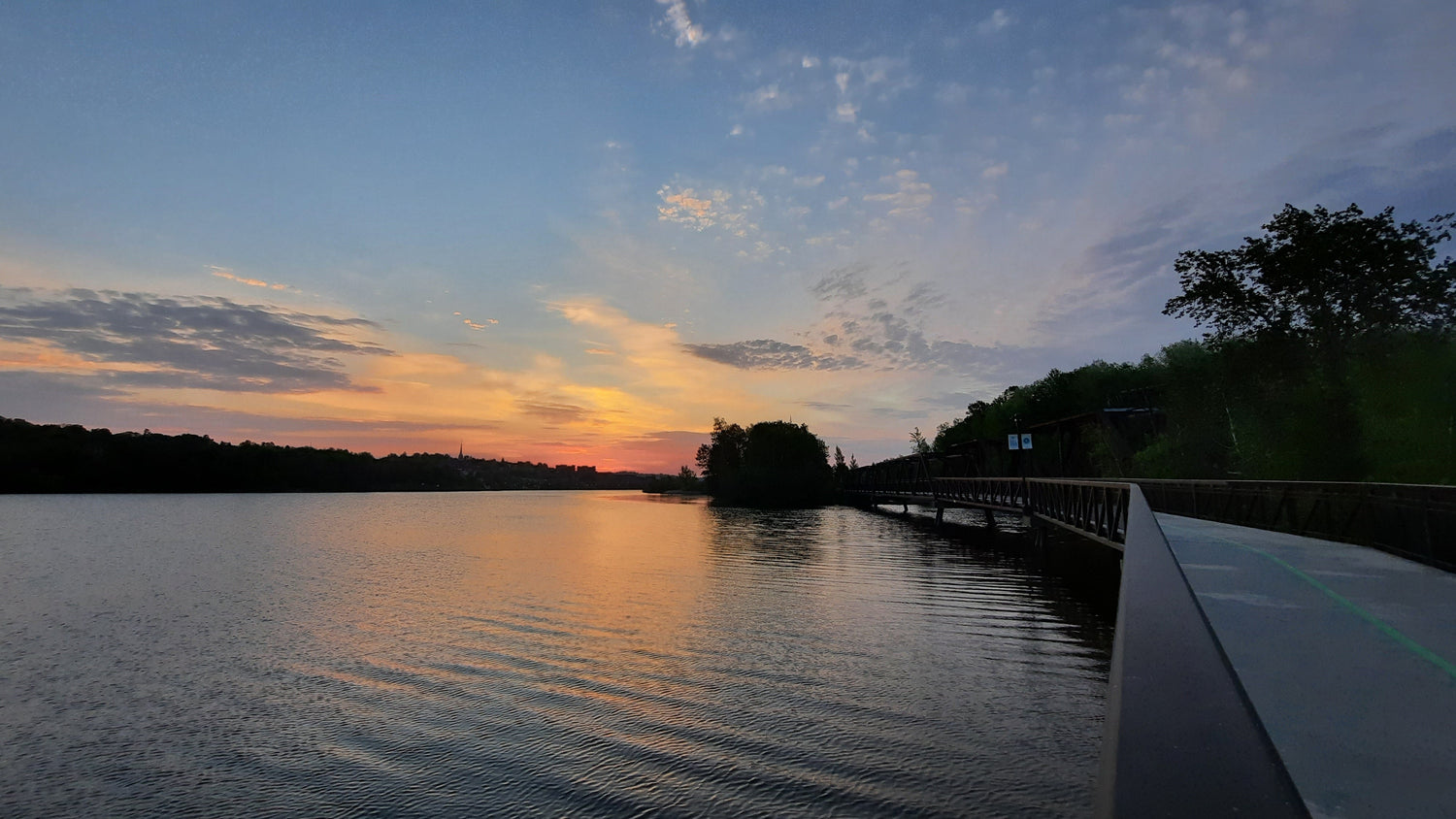 Lac Des Nations Aube Du 26 Mai 2021 (Vue Pp30)