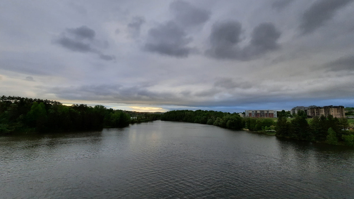 Les Nuages Du 27 Mai 2021 (Vue Sure)