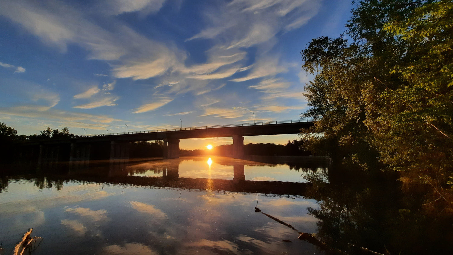 28 Mai 2021 Soleil Pont Jacques Cartier De Sherbrooke (Vue K0)