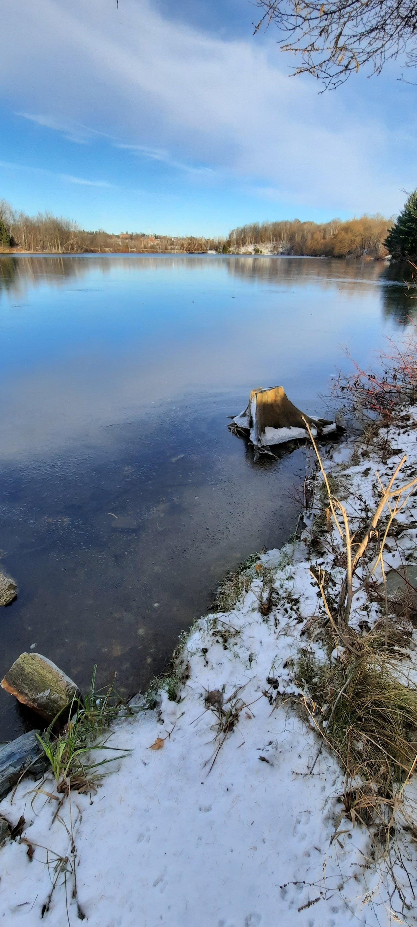 La Glace Est De Retour Sur La Rivière Magog - Journal Sherbrooke Du 2021-11-28 (15 Photos)