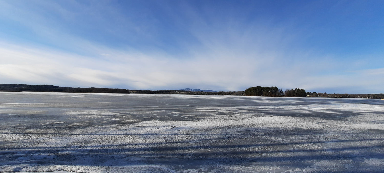 La Glace Au Lac Magog 4 Décembre 2021