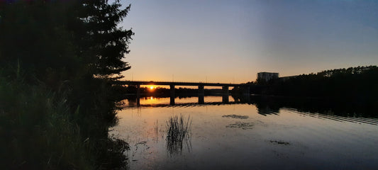 2022-09-08 Trouve Le Bateau Lors Du Coucher De Soleil (Vue P1)