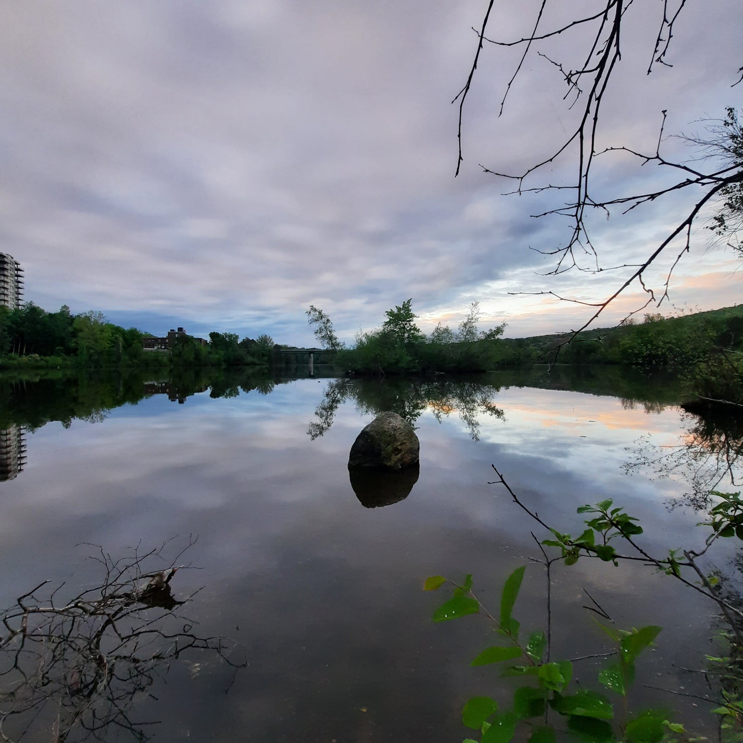 2024-05-26 Sherbrooke (Vue Rocher)