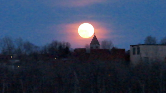 2024-04-23 Lever De Lune Sherbrooke